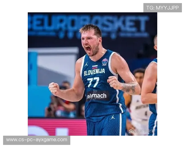 东契奇被重点照顾早陷犯规!独木难支的苦笑谁懂 东契奇被重点照顾早陷犯规!独木难支的苦笑谁懂