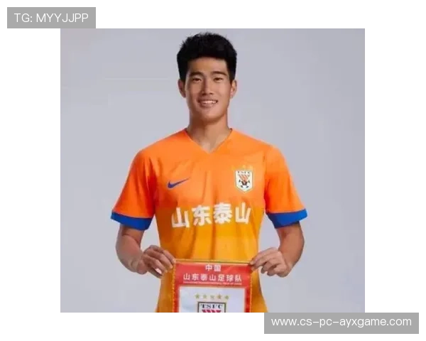 彭啸禁区防守毫不松懈